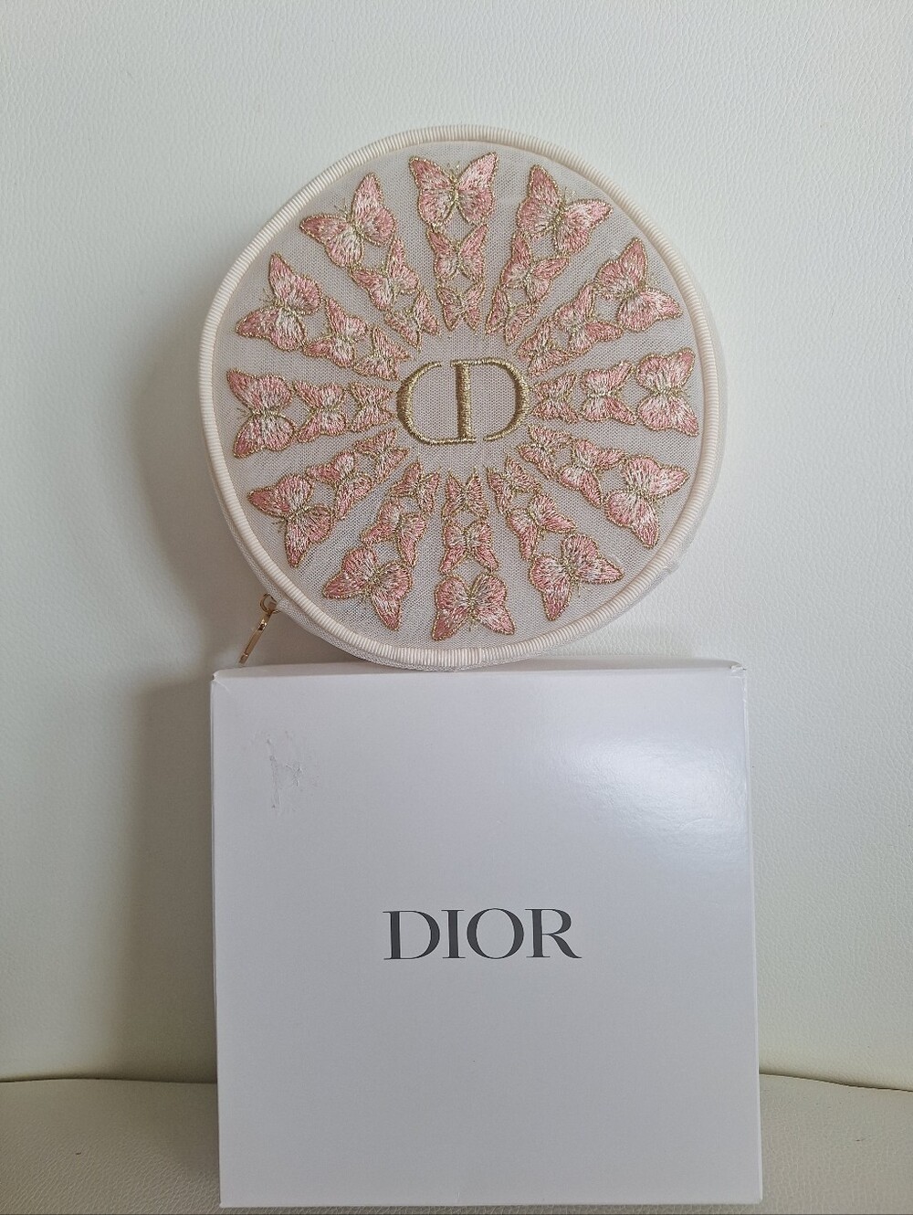 Dior Pink & Gold Butterfly Round Beauty Pouch NWOT - Picture 2 of 8